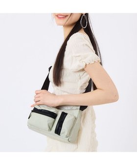 【レスポートサック/LeSportsac】のCARGO SMALL SHOULDER BAG/ベージュカーゴ 人気、トレンドファッション・服の通販 founy(ファニー) ファッション Fashion レディースファッション WOMEN アウトドア Outdoor 軽量 Lightweight スマート Smart 財布 Wallet トラベル Travel プリント Print ボックス Box ポケット Pocket ミリタリー Military ラップ Wrap NEW・新作・新着・新入荷 New Arrivals おすすめ Recommend 旅行 Travel |ID:prp329100004538620