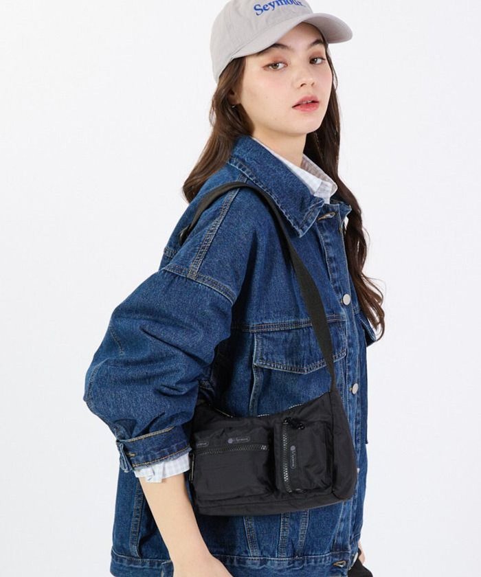 【レスポートサック/LeSportsac】のCARGO SMALL SHOULDER BAG/ブラックカーゴ インテリア・キッズ・メンズ・レディースファッション・服の通販 founy(ファニー) https://founy.com/ ファッション Fashion レディースファッション Fashion for Women アウトドア Outdoor Clothing クール Cool, Chic 軽量 Lightweight, Ultra Light シンプル Simple, Minimal スマート Smart, Elegant 財布 Wallet, Purse トラベル Travel, Travel Gear プリント Print, Printed Pattern ボックス Boxy, Box Shape ポケット Pocket, Pocket Detail ミリタリー Military, Army Style おすすめ Recommended / Our Picks 旅行 Travel |ID: prp329100004538622 ipo3291000000032730611