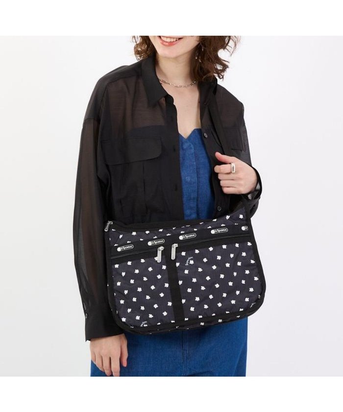 【レスポートサック/LeSportsac】のDELUXE EVERYDAY BAG/ディッツィーデイジー インテリア・キッズ・メンズ・レディースファッション・服の通販 founy(ファニー) https://founy.com/ ファッション Fashion レディースファッション Fashion for Women イエロー Yellow 傘 Umbrella, Parasol 手帳 Planner, Notebook 人気 Popular, Best Seller フラワー Flower, Floral プリント Print, Printed Pattern ポケット Pocket, Pocket Detail ポーチ Pouch, Small Case |ID: prp329100004538655 ipo3291000000032584864