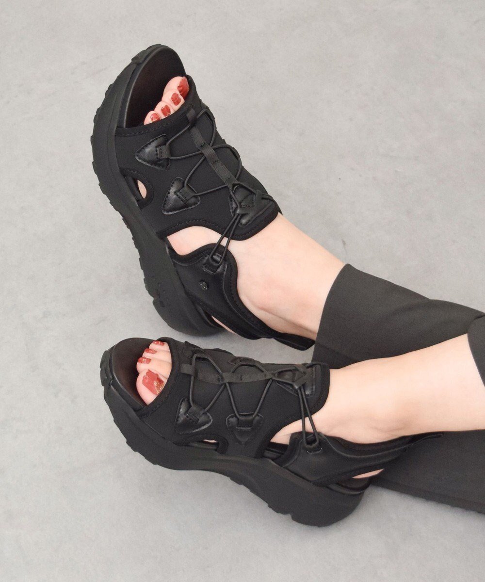 【インター ショシュール/INTER-CHAUSSURES】の【BUSSOLA】厚底スポーティサンダル インテリア・キッズ・メンズ・レディースファッション・服の通販 founy(ファニー) 　ファッション　Fashion　レディースファッション　Fashion for Women　厚底　Platform Shoes　サンダル　Sandals, Summer Shoes　バランス　Balance, Style Balance　ラバー　Rubber, Rubber Sole　リラックス　Relax, Relaxed Fit　A/W・秋冬　Autumn/Winter　S/S・春夏　SS, Spring/Summer, Warm Season　おすすめ　Recommended / Our Picks　夏　Summer　旅行　Travel　ブラック雑材|ID: prp329100004539582 ipo3291000000032771994