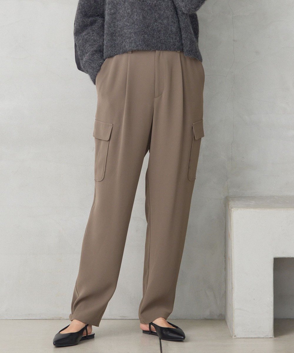【自由区/JIYU-KU】の【洗える】ダブルクロスカーゴ パンツ 人気、トレンドファッション・服の通販 founy(ファニー) 　ファッション　Fashion　レディースファッション　Fashion for Women　パンツ　Pants & Trousers　エレガント 上品　Elegant　カーゴパンツ　Cargo Pants, Utility Pants　ギャザー　Gathered, Ruffled　ストレッチ　Stretch, Stretchy Fabric　ドット　Polka Dot, Dot Pattern　ポケット　Pocket, Pocket Detail　洗える　Machine Washable　A/W・秋冬　Autumn/Winter　 other-1|ID: prp329100004539608 ipo3291000000032686223