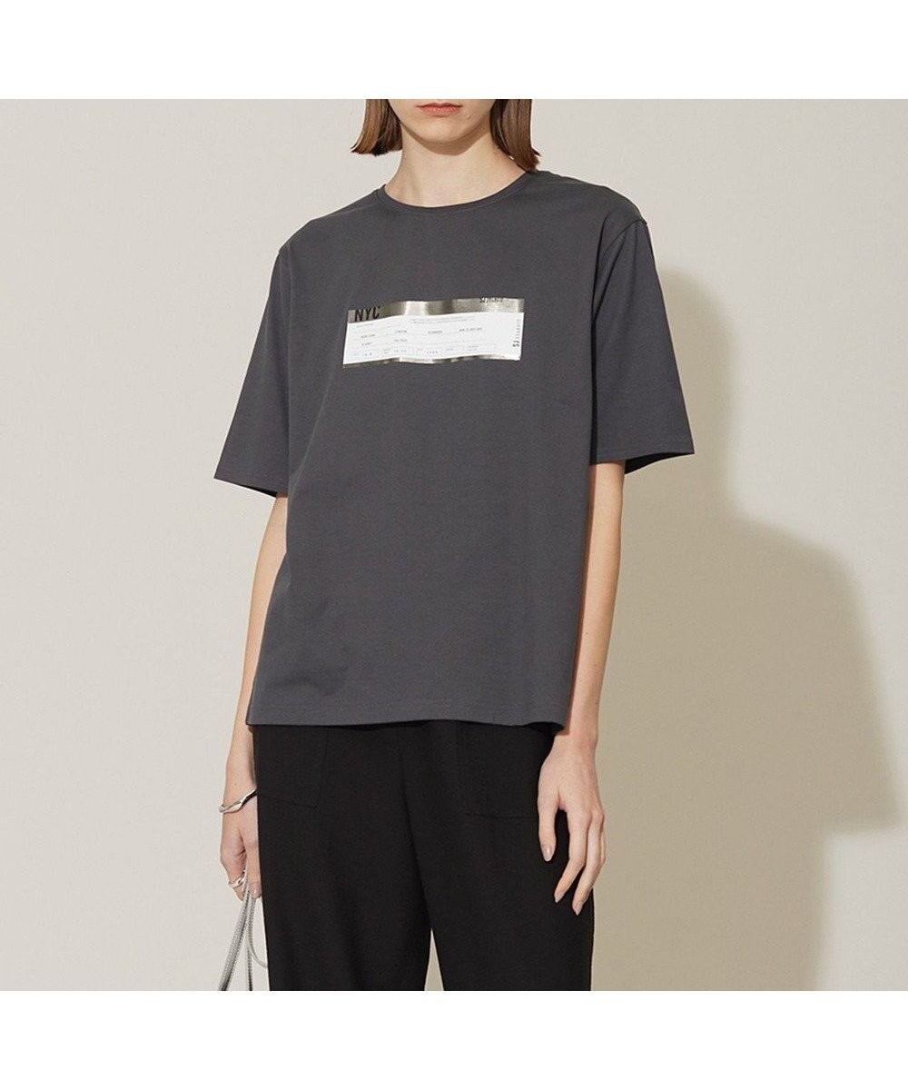 【アイシービー/iCB】の【接触冷感・UVケア・洗える】ロゴTEE カットソー インテリア・キッズ・メンズ・レディースファッション・服の通販 founy(ファニー) 　ファッション　Fashion　レディースファッション　WOMEN　トップス・カットソー　Tops/Tshirt　シャツ/ブラウス　Shirts/Blouses　ロング / Tシャツ　T-Shirts　カットソー　Cut and Sewn　春　Spring　洗える　Washable　カットソー　Cut And Sew　コンパクト　Compact　プリント　Print　ベーシック　Basic　S/S・春夏　Ss・Spring/Summer　夏　Summer　2024年　2024　2024春夏・S/S　Ss,Spring/Summer,2024　旅行　Travel　チャコールグレー系|ID: prp329100004539647 ipo3291000000032148144