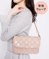 【メゾンドフルール/Maison de FLEUR】のキルティングエナメルバッグ 人気、トレンドファッション・服の通販 founy(ファニー) ファッション Fashion レディースファッション WOMEN バッグ Bag おすすめ Recommend エナメル Enamel キルティング Quilting ショルダー Shoulder チェーン Chain フロント Front プレート Plate マグネット Magnet リボン Ribbon |ID:prp329100004539650