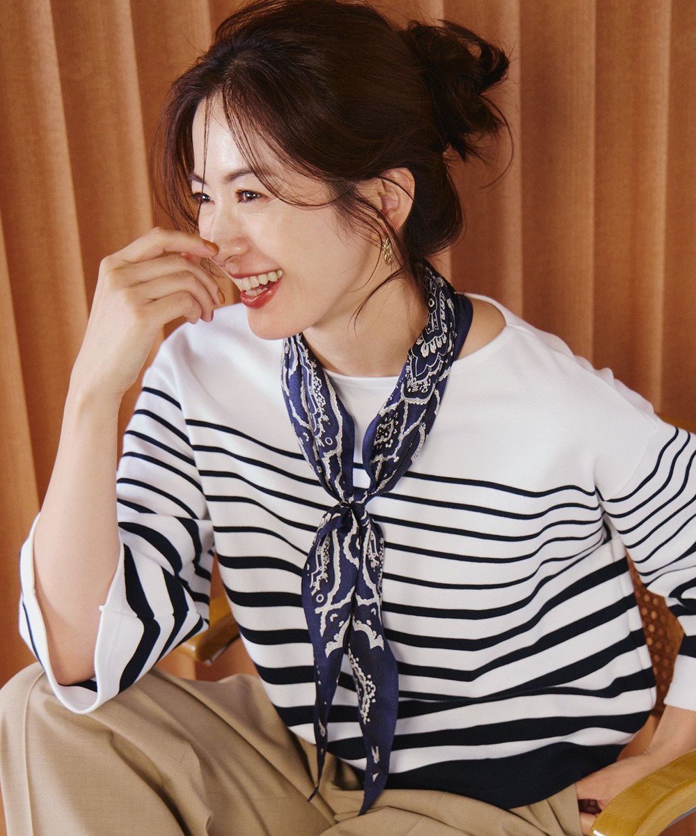 【23区/NIJYUSANKU】のオーナメントプリント スカーフ 人気、トレンドファッション・服の通販 founy(ファニー) 　ファッション　Fashion　レディースファッション　WOMEN　2024年　2024　2024-2025秋冬・A/W　Aw/Autumn/Winter/Fw/Fall/2024-2025　おすすめ　Recommend　シルク　Silk　スカーフ　Scarf　バンダナ　Bandana　フランス　France　プリント　Print　再入荷　Restock/Back In Stock/Re Arrival　秋　Autumn/Fall　 other-1|ID: prp329100004539730 ipo3291000000032076563