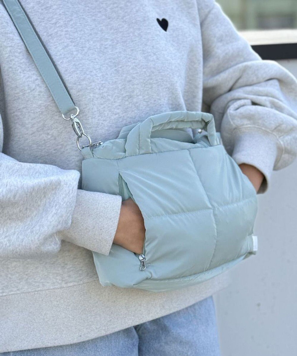 【ルートート/ROOTOTE】の1340【2way 軽量】FE.ベビールー.ルートートカロ-B インテリア・キッズ・メンズ・レディースファッション・服の通販 founy(ファニー) 　ファッション　Fashion　レディースファッション　WOMEN　バッグ　Bag　インナー　Inner　カメラ　Camera　キルティング　Quilting　軽量　Lightweight　ショルダー　Shoulder　スタイリッシュ　Stylish　スマホ　Smartphone　スマート　Smart　フェザー　Feather　ベビー　Baby　ポケット　Pocket　NEW・新作・新着・新入荷　New Arrivals　06:スモーキーミント|ID: prp329100004539909 ipo3291000000032077676