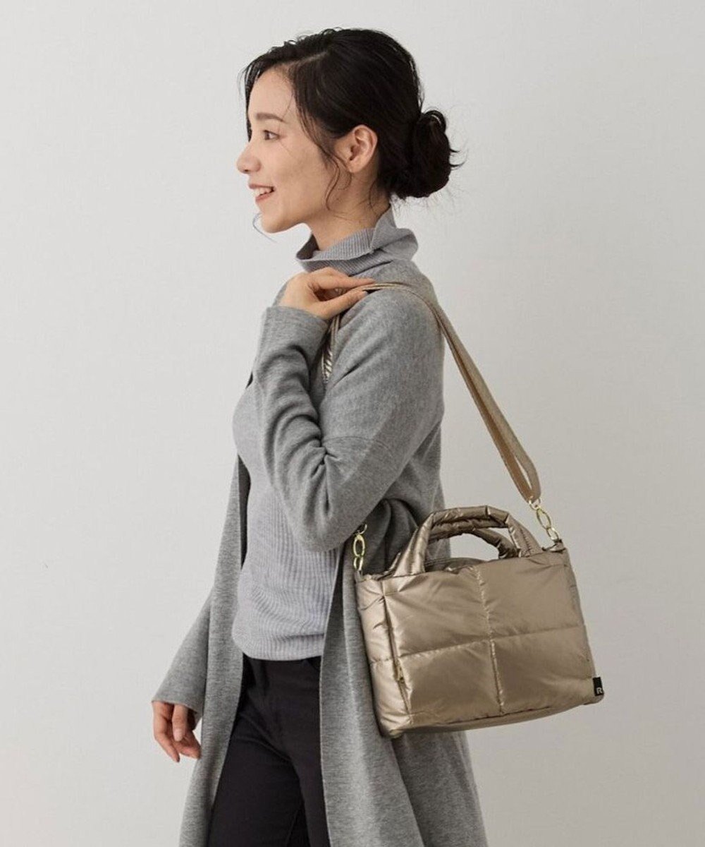 【ルートート/ROOTOTE】の1340【2way 軽量】FE.ベビールー.ルートートカロ-B インテリア・キッズ・メンズ・レディースファッション・服の通販 founy(ファニー) ファッション Fashion レディースファッション Fashion for Women バッグ Bags インナー Innerwear カメラ Camera Accessories キルティング Quilted, Quilting 軽量 Lightweight, Ultra Light ショルダー Shoulder, Shoulder Strap スタイリッシュ Stylish, Fashionable スマホ Smartphone, Mobile Device スマート Smart, Elegant フェザー Feather, Feather Detail ベビー Baby, Babywear ポケット Pocket, Pocket Detail 新作・新入荷 New Arrivals / New In 03:ブロンズ|ID: prp329100004539909 ipo3291000000033671412