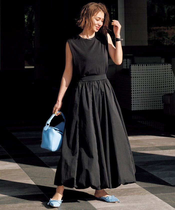 【アンフィーロ 自由区/UNFILO】の【STORY×UNFILOコラボ】バルーンスカート インテリア・キッズ・メンズ・レディースファッション・服の通販 founy(ファニー) https://founy.com/ 雑誌掲載アイテム Magazine Picks & Fashion Features ファッション雑誌 Fashion Magazines ストーリィ STORY ファッション Fashion レディースファッション Fashion for Women スカート Skirts 春 Spring コラボ Collaboration, Collab 今夏 This Summer 7月号 July Issue シンプル Simple, Minimal 雑誌 Magazine, Fashion Magazine タフタ Taffeta, Structured Fabric バルーン Balloon, Balloon Silhouette フィット Fit, Slim Fit フロント Front, Front Design S/S・春夏 SS, Spring/Summer, Warm Season 夏 Summer エレガント 上品 Elegant |ID: prp329100004541952 ipo3291000000035520469