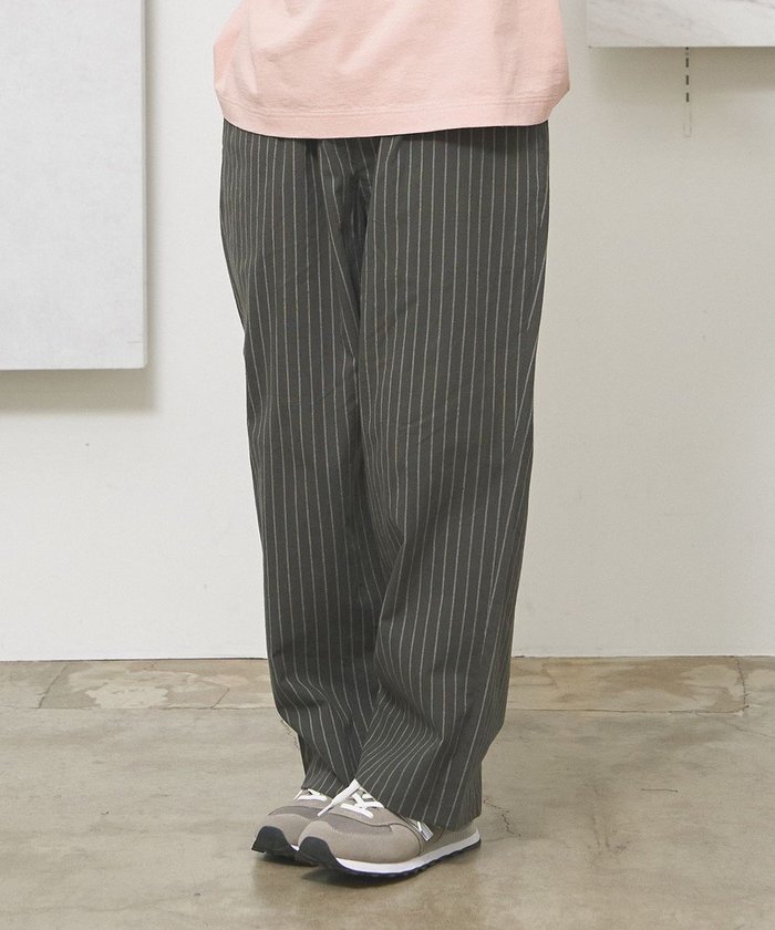 【ジェイプレスヨークストリート/J.PRESS YORK STREET】の【UNISEX】コットンリネンイージーストライプ パンツ インテリア・キッズ・メンズ・レディースファッション・服の通販 founy(ファニー) https://founy.com/ ファッション Fashion レディースファッション Ladies' Fashion Online パンツ Pants 春 Spring ジャケット Jacket ストライプ Stripe 半袖 Short Sleeve ユニセックス Unisex リネン Linen S/S・春夏 Ss・Spring/Summer おすすめ Recommend 夏 Summer エレガント 上品 Elegant |ID: prp329100004541982 ipo3291000000032663592