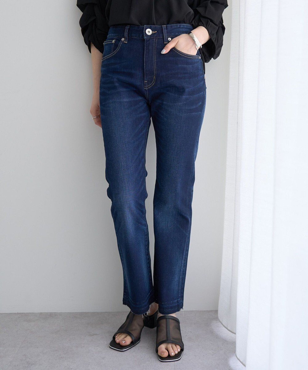 【イェッカ ヴェッカ/YECCA VECCA】のカットオフスリムストレートデニムパンツ インテリア・キッズ・メンズ・レディースファッション・服の通販 founy(ファニー) 　ファッション　Fashion　レディースファッション　Fashion for Women　パンツ　Pants & Trousers　デニムパンツ・ジーンズ・美脚デニム　Denim Jeans & Pants　おすすめ　Recommended / Our Picks　カットオフ　Cut-Off Design　ジャケット　Jacket, Outerwear　ストレッチ　Stretch, Stretchy Fabric　デニム　Denim, Jeans Material　ポケット　Pocket, Pocket Detail　夏　Summer　S/S・春夏　SS, Spring/Summer, Warm Season　A/W・秋冬　Autumn/Winter　Dark Indigo|ID: prp329100004542864 ipo3291000000033552803