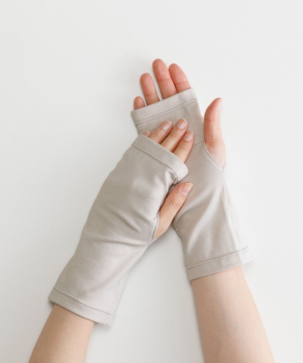 【オルクベット/ORuKuBET】のorganic cotton wrist cover + / 抗菌防臭 / UVカット インテリア・キッズ・メンズ・レディースファッション・服の通販 founy(ファニー) 　ファッション　Fashion　レディースファッション　WOMEN　手袋　Gloves　おすすめ　Recommend　フィット　Fit　夏　Summer　抗菌　Antibacterial　S/S・春夏　Ss・Spring/Summer　A/W・秋冬　Aw・Autumn/Winter・Fw・Fall-Winter　ライトグレー|ID: prp329100004542909 ipo3291000000032101474