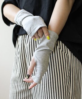 【オルクベット/ORuKuBET】のorganic cotton wrist cover + 【 抗菌防臭・UVカット・オーガニックコットン・日本製 】 人気、トレンドファッション・服の通販 founy(ファニー) ファッション Fashion レディースファッション Fashion for Women 手袋 Gloves & Mittens 抗菌 Antibacterial, Bacteria-Resistant フィット Fit, Slim Fit A/W・秋冬 Autumn/Winter S/S・春夏 SS, Spring/Summer, Warm Season おすすめ Recommended / Our Picks 日本製 Made In Japan 夏 Summer |ID:prp329100004542909
