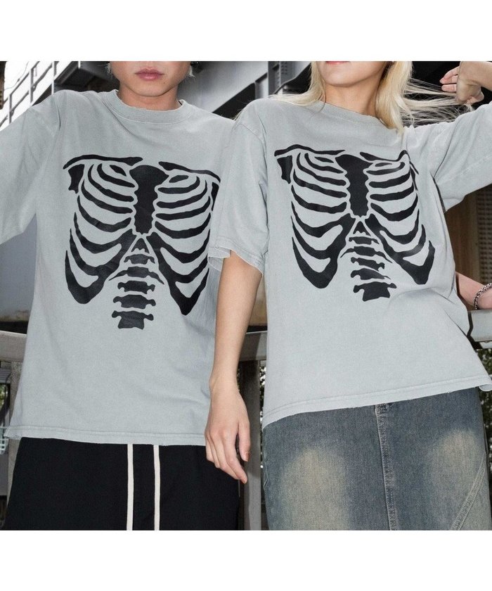 【ウィゴー/WEGO】の【ユニセックス着用ITEM】ブリーチボーングラフィックT(SS) インテリア・キッズ・メンズ・レディースファッション・服の通販 founy(ファニー) https://founy.com/ ファッション Fashion レディースファッション WOMEN トップス・カットソー Tops/Tshirt シャツ/ブラウス Shirts/Blouses ロング / Tシャツ T-Shirts カットソー Cut and Sewn 春 Spring カットソー Cut And Sew グラフィック Graphic スマホ Smartphone ダメージ Damage トレンド Trend ハーフ Half フロント Front ブリーチ Bleach プリーツ Pleats 半袖 Short Sleeve S/S・春夏 Ss・Spring/Summer おすすめ Recommend 夏 Summer |ID: prp329100004542978 ipo3291000000032101773
