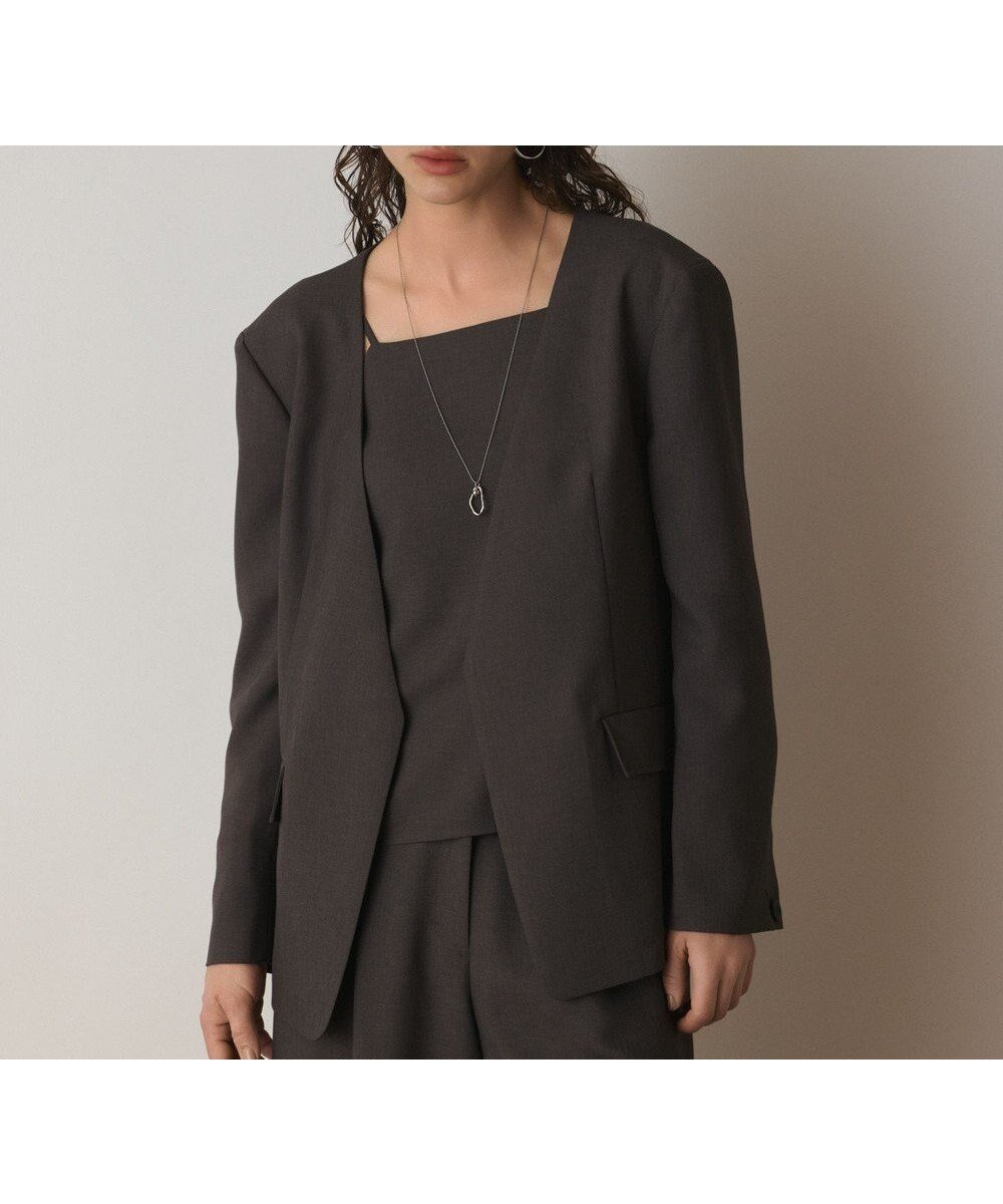 【グレース コンチネンタル/GRACE CONTINENTAL】のバックシャンノーカラージャケット インテリア・キッズ・メンズ・レディースファッション・服の通販 founy(ファニー) 　ファッション　Fashion　レディースファッション　WOMEN　アウター　Coat Outerwear　ジャケット　Jackets　ノーカラージャケット　No Collar Leather Jackets　おすすめ　Recommend　オックス　Ox　キャミ　Cami　シンプル　Simple　ジャケット　Jacket　スマート　Smart　フロント　Front　夏　Summer　春　Spring　S/S・春夏　Ss・Spring/Summer　チャコール|ID: prp329100004543033 ipo3291000000032102008