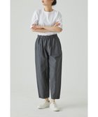 【サキュウ/caqu】の【洗える/涼しい/コットンリネン】linen barrel baker pants コットンリネンモールスキンバレルパンツ 人気、トレンドファッション・服の通販 founy(ファニー) ファッション Fashion レディースファッション Ladies' Fashion Online パンツ Pants 洗える Washable ギャザー Gather ジーンズ Jeans フラップ Flap ポケット Pocket リネン Linen A/W・秋冬 Aw・Autumn/Winter・Fw・Fall-Winter S/S・春夏 Ss・Spring/Summer 夏 Summer thumbnail charcoal gray|ID: prp329100004543177 ipo3291000000032598098