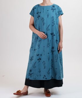 【ムーク/muuc】の【ゆったりシルエットで涼しく上品】ワンピースドレス 人気、トレンドファッション・服の通販 founy(ファニー) ファッション Fashion レディースファッション WOMEN ワンピース Dress ドレス Party Dresses 春 Spring シンプル Simple タートルネック Turtleneck ドレス Dress 定番 Standard ハンド Hand パターン Pattern プリント Print ボタニカル Botanical ポケット Pocket S/S・春夏 Ss・Spring/Summer 夏 Summer エレガント 上品 Elegant |ID:prp329100004543916