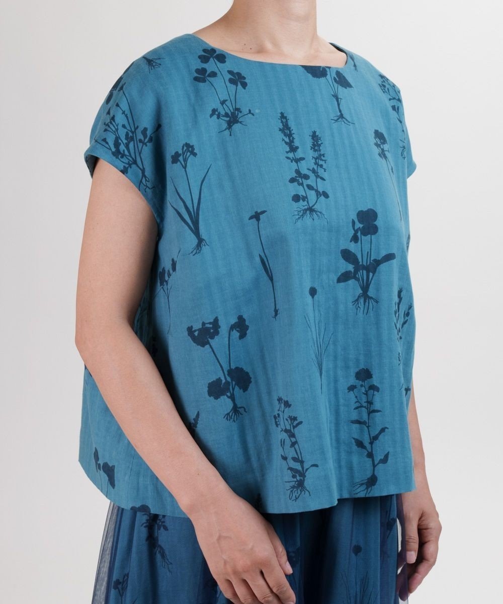 【ムーク/muuc】の【ゆったりシルエットで涼しく上品】プルオーバー インテリア・キッズ・メンズ・レディースファッション・服の通販 founy(ファニー) 　ファッション　Fashion　レディースファッション　WOMEN　トップス・カットソー　Tops/Tshirt　シャツ/ブラウス　Shirts/Blouses　プルオーバー　Pullover　春　Spring　シンプル　Simple　タートルネック　Turtleneck　定番　Standard　ハンド　Hand　パターン　Pattern　プリント　Print　ボタニカル　Botanical　S/S・春夏　Ss・Spring/Summer　夏　Summer　エレガント 上品　Elegant　ブルー|ID: prp329100004543918 ipo3291000000032267727