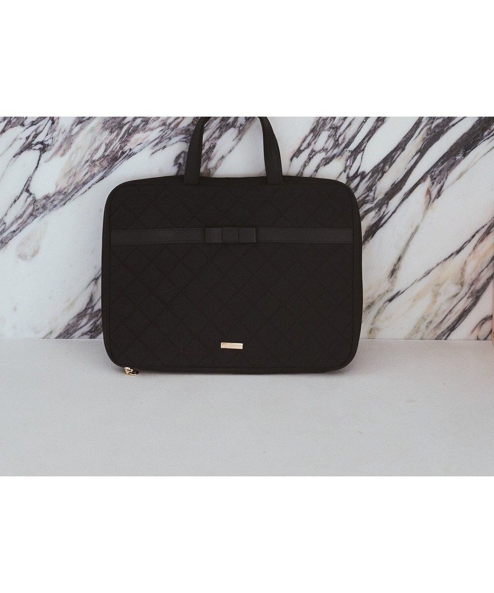 【メゾンドフルール/Maison de FLEUR】のオペラリボンキルトPCケース 人気、トレンドファッション・服の通販 founy(ファニー) 　ファッション　Fashion　レディースファッション　Ladies' Fashion Online　スポーツウェア　Sportswear　キルティング　Quilting　クッション　Cushion　スタンド　Stand　スポーツ　Sports　プレート　Plate　ポケット　Pocket　メッシュ　Mesh　モバイル　Mobile　リボン　Ribbon　ビジネス 仕事 通勤　Business　 other-1|ID: prp329100004544373 ipo3291000000032665480