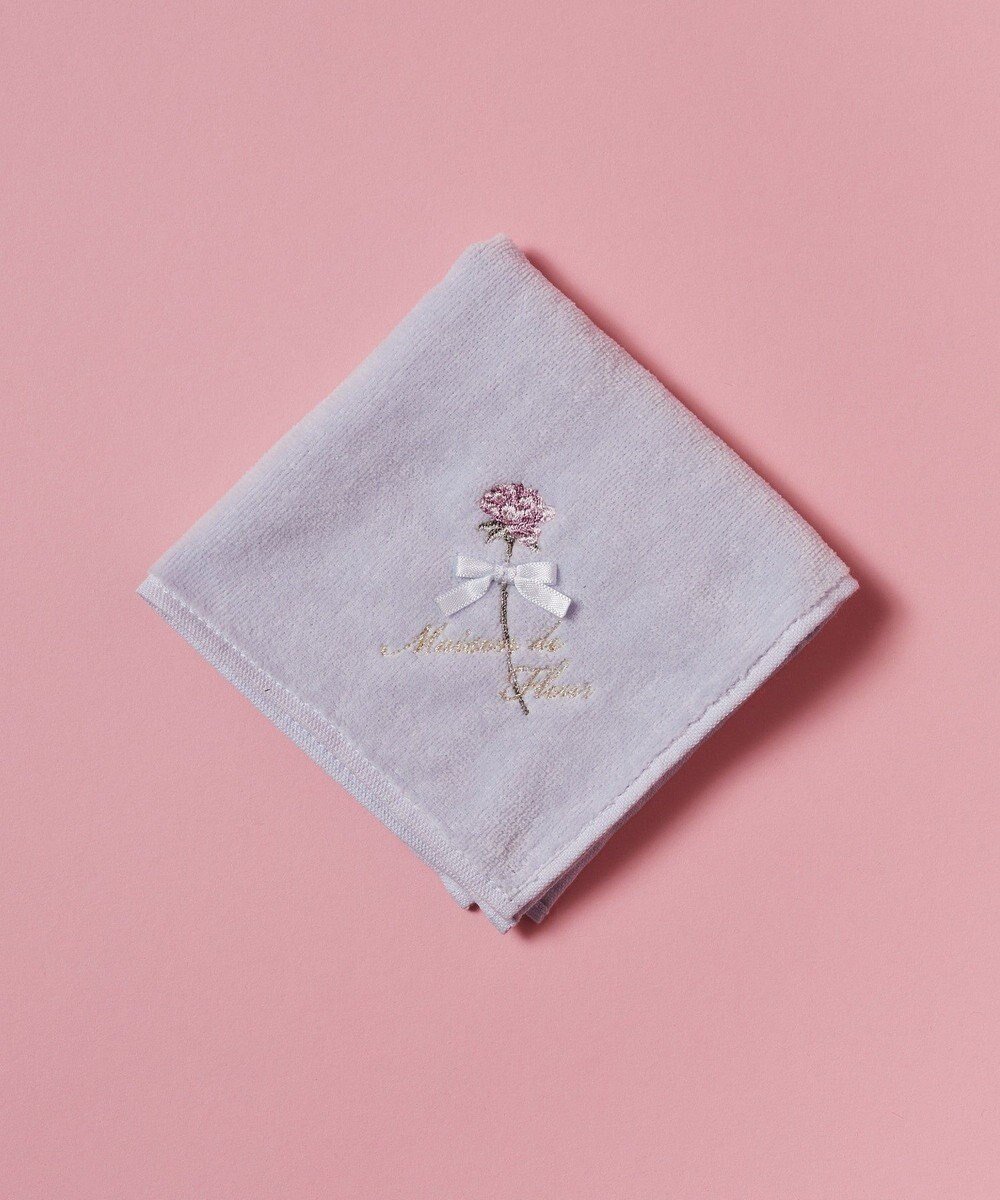 【メゾンドフルール/Maison de FLEUR】のローズ刺繍タオルハンカチ 人気、トレンドファッション・服の通販 founy(ファニー) 　ファッション　Fashion　レディースファッション　Fashion for Women　ミニ財布・二つ折り財布　Wallets & Card Cases　コンパクト　Compact, Small Size　財布　Wallet, Purse　タオル　Towel, Bath Towel　ハンカチ　Handkerchief, Hanky　ハンド　Hand, Handmade　モチーフ　Motif, Design Theme　リボン　Ribbon, Bow　ローズ　Rose, Rose Motif　おすすめ　Recommended / Our Picks　エレガント 上品　Elegant　ギフト プレゼント　Gift / Present　 other-1|ID: prp329100004544422 ipo3291000000032498071