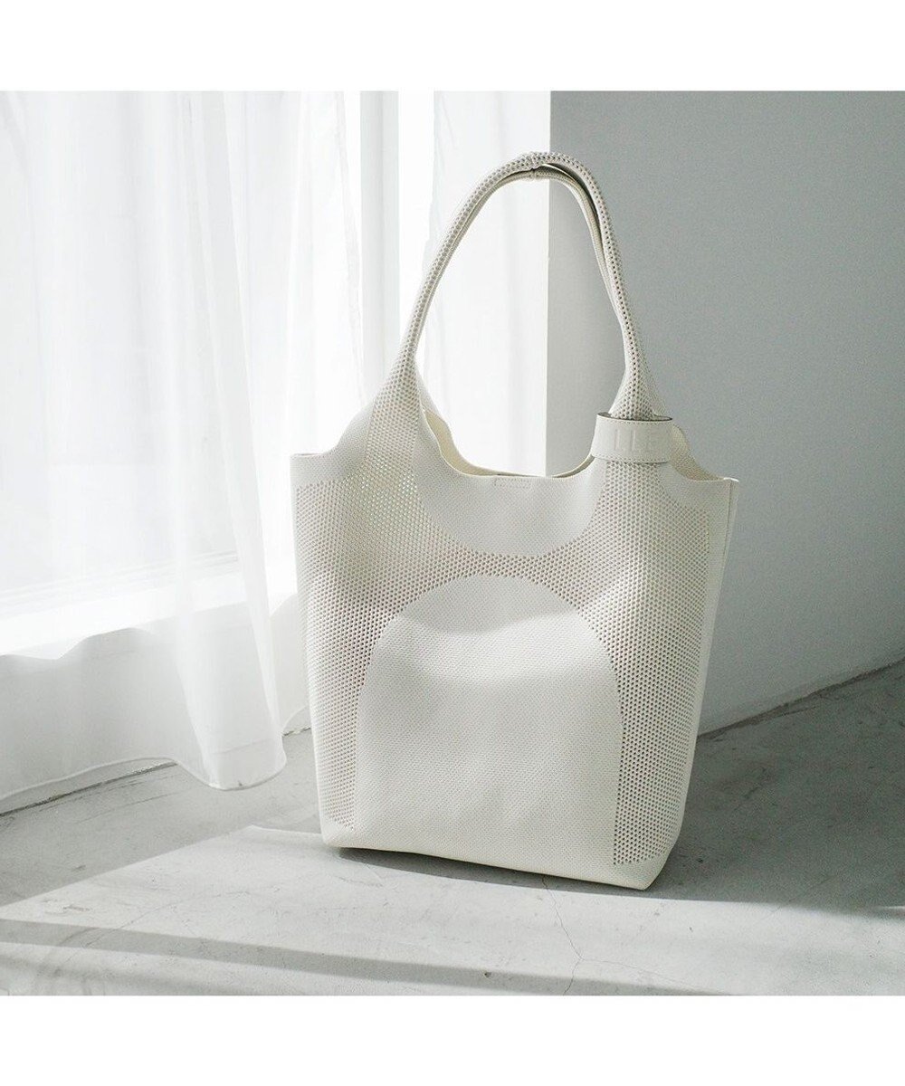 【ペレボルサ/PELLE BORSA】のニットバッグ Epice エピス 5827 人気、トレンドファッション・服の通販 founy(ファニー) 　ファッション　Fashion　レディースファッション　Ladies' Fashion Online　トップス・カットソー　Tops/Tshirt　ニット　Knit Tops　シンプル　Simple　フォルム　Form　ポーチ　Pouch　おすすめ　Recommend　エレガント 上品　Elegant　ビジネス 仕事 通勤　Business　 other-1|ID: prp329100004544659 ipo3291000000032563332