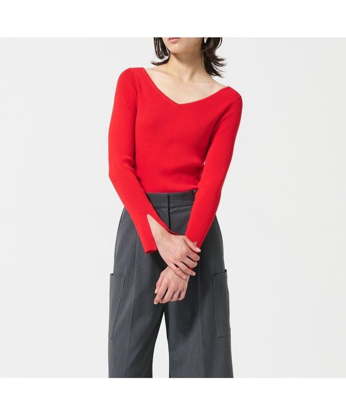 【グレース コンチネンタル/GRACE CONTINENTAL】のリブVネックニットトップ インテリア・キッズ・メンズ・レディースファッション・服の通販 founy(ファニー) https://founy.com/ ファッション Fashion レディースファッション WOMEN トップス・カットソー Tops/Tshirt ニット Knit Tops Vネック V-Neck インナー Inner コンシャス Conscious シンプル Simple スリット Slit セーター Sweater フィット Fit フェミニン Feminine ルーズ Loose 夏 Summer S/S・春夏 Ss・Spring/Summer 秋 Autumn/Fall A/W・秋冬 Aw・Autumn/Winter・Fw・Fall-Winter |ID: prp329100004544690 ipo3291000000032113940
