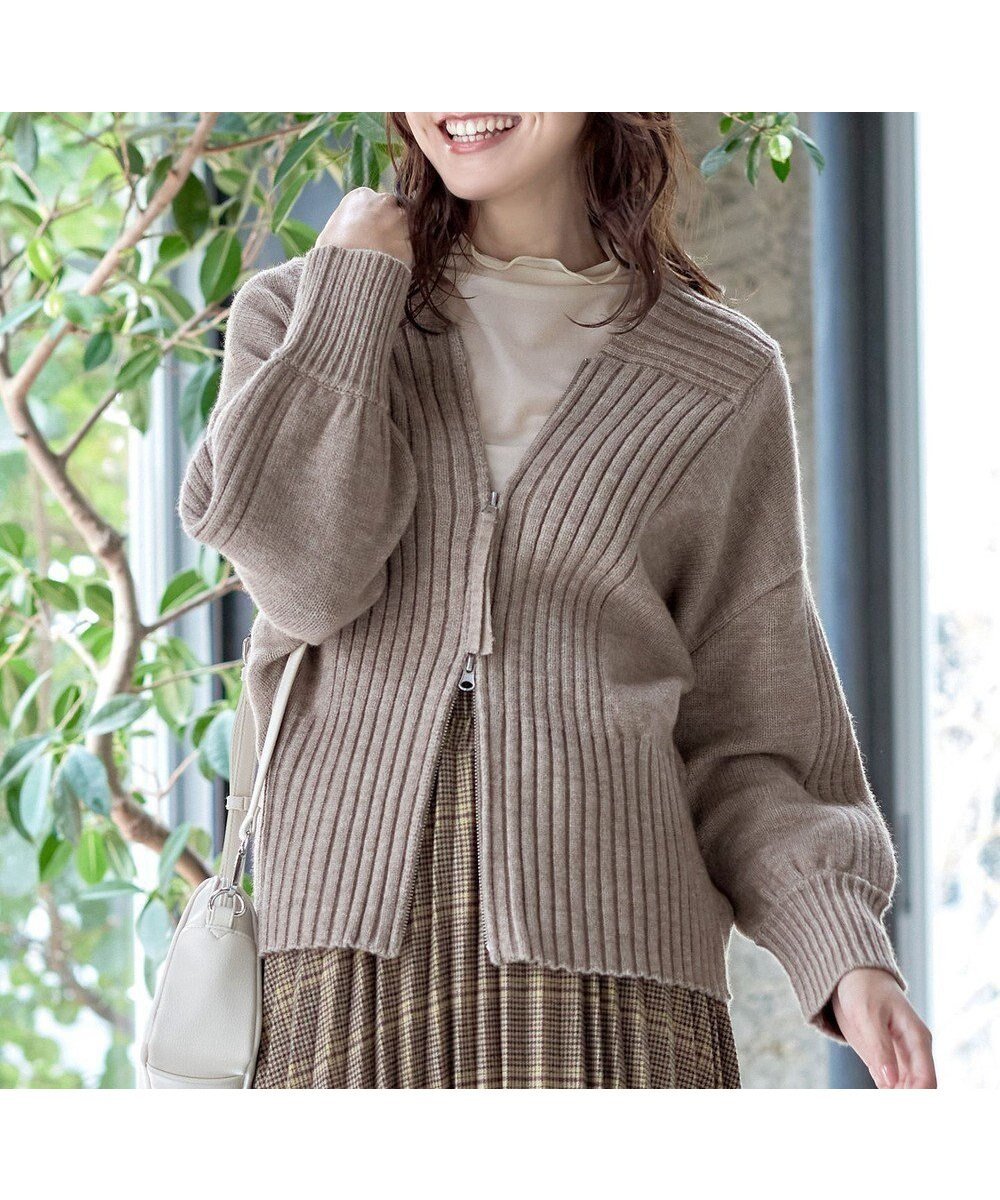 【ティアクラッセ/Tiaclasse】の【洗える】ダブルジップリブニットカーディガン インテリア・キッズ・メンズ・レディースファッション・服の通販 founy(ファニー) ファッション Fashion レディースファッション Fashion for Women トップス・カットソー Cut & Sew Tops ニット Knit Tops & Sweaters カーディガン・羽織り Layered Style Cardigans アクセサリー Fashion Accessories インナー Innerwear ウォッシャブル Machine Washable 春 Spring 洗える Machine Washable 秋 Autumn カーディガン Cardigan, Knitwear シューズ Shoes, Footwear シンプル Simple, Minimal チュニック Tunic, Long Top 長袖 Long Sleeve, Full Sleeve ベーシック Basic, Essential ポケット Pocket, Pocket Detail 冬 Winter / This Winter A/W・秋冬 Autumn/Winter 再入荷 Restock / Back in Stock エレガント 上品 Elegant 新作・新入荷 New Arrivals / New In ベージュ|ID: prp329100004544711 ipo3291000000033660141