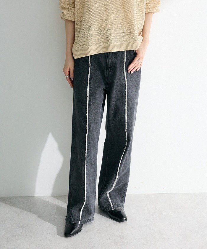 【グリーンパークス/Green Parks】の・DOUBLE FLAGS センターフリンジラインデニ インテリア・キッズ・メンズ・レディースファッション・服の通販 founy(ファニー) https://founy.com/ ファッション Fashion レディースファッション Fashion for Women パンツ Pants & Trousers デニムパンツ・ジーンズ・美脚デニム Denim Jeans & Pants おすすめ Recommended / Our Picks シンプル Simple, Minimal センター Center, Center Line デニム Denim, Jeans Material ポケット Pocket, Pocket Detail 夏 Summer 春 Spring S/S・春夏 SS, Spring/Summer, Warm Season |ID: prp329100004545106 ipo3291000000032708809