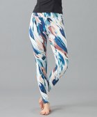 【チャコット/Chacott】のChacott BALANCE Playful プリントレギンス 人気、トレンドファッション・服の通販 founy(ファニー) ファッション Fashion レディースファッション Fashion for Women パンツ Pants & Trousers レギンス Leggings & Stretch Pants カラフル Colorful Design 吸水 Absorbent, Quick-Dry ストレッチ Stretch, Stretchy Fabric パウダー Powder, Soft Tone フィット Fit, Slim Fit プリント Print, Printed Pattern ヨガ Yoga, Yoga Wear レギンス Leggings, Stretch Pants thumbnail ブラウンプリント|ID: prp329100004545185 ipo3291000000033384675