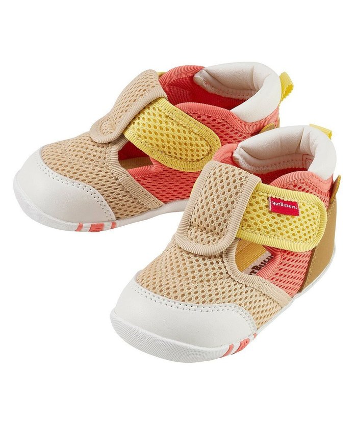 【ミキハウスホットビスケッツ/MIKI HOUSE HOT BISCUITS / KIDS】の【11.5-13.5cm】 かかと顔 メッシュ ファーストベビーシューズ インテリア・キッズ・メンズ・レディースファッション・服の通販 founy(ファニー) https://founy.com/ ファッション Fashion キッズファッション KIDS Children’s Clothing 春 Spring クッション Cushion サンダル Sandals シューズ Shoes スニーカー Sneakers ダブル Double 人気 Popularity フィット Fit メッシュ Mesh ラッセル Russell S/S・春夏 Ss・Spring/Summer おすすめ Recommend 夏 Summer |ID: prp329100004546640 ipo3291000000032649430