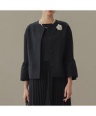 【組曲/KUMIKYOKU】の【KUMIKYOKU NAVY】コンフォータブルドレープ フレアスリーブジャケット 人気、トレンドファッション・服の通販 founy(ファニー) ファッション Fashion レディースファッション Fashion for Women アウター Coat / Outerwear Collection レディースジャケット・軽アウター Jackets ノーカラージャケット / シンプル上品コーデ Collarless Jackets インナー Innerwear オケージョン Occasion Wear コレクション Collection, Seasonal Line コンパクト Compact, Small Size ジャケット Jacket, Outerwear スタイリッシュ Stylish, Fashionable セットアップ Set-Up, Coordinated Outfit トレンド Trend, Trending Now ドレス Dress, One-Piece フォルム Silhouette, Form フォーマル Formal, Dressy フレア Flare, Flared ベスト Vest, Waistcoat A/W・秋冬 Autumn/Winter 2022年 2022 S/S・春夏 SS, Spring/Summer, Warm Season 2022-2023秋冬・A/W Autumn/Winter 2022–23 AW22–23 夏 Summer エレガント 上品 Elegant セレモニー Ceremony 入学式 Entrance Ceremony 卒業式 Graduation Ceremony 結婚式 Wedding thumbnail ネイビー系|ID: prp329100004547375 ipo3291000000034609796