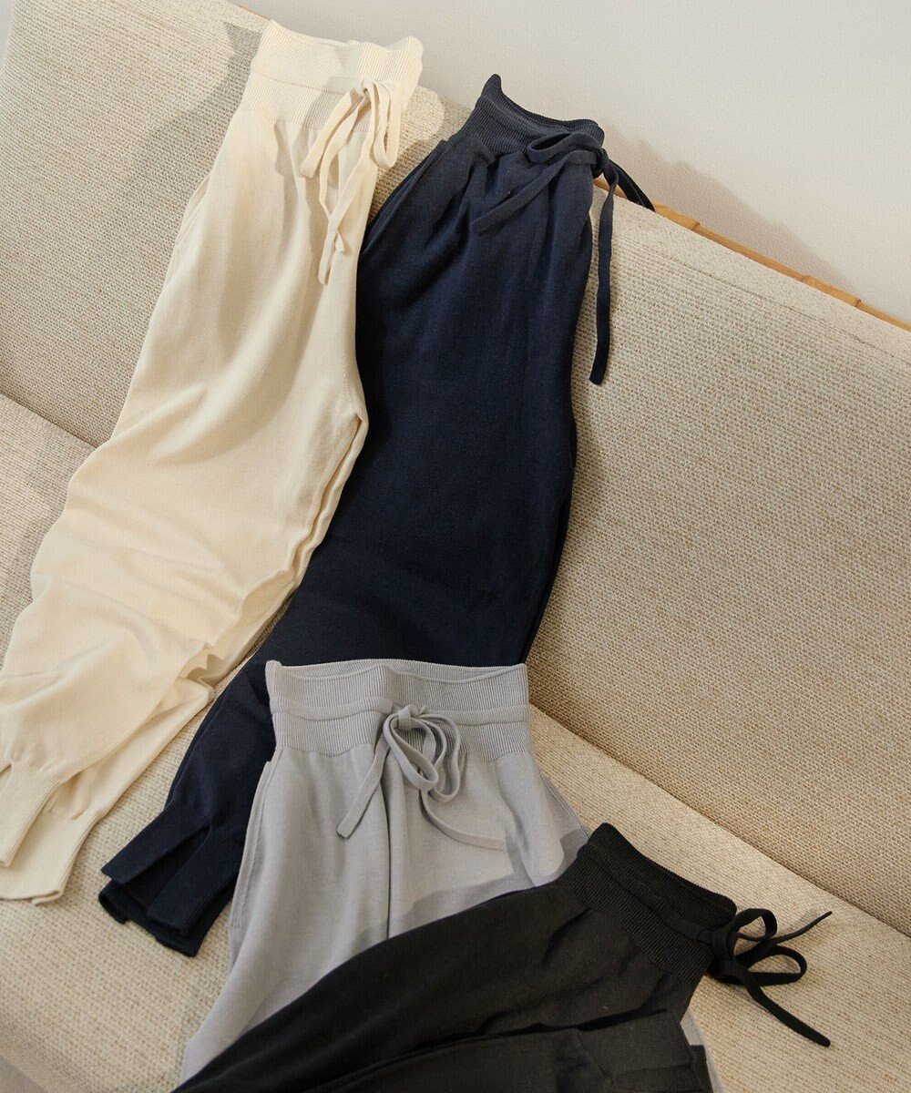 【ネテネ/NETENE】の【洗える】コンフィニットジョガーパンツ インテリア・キッズ・メンズ・レディースファッション・服の通販 founy(ファニー) 　ファッション　Fashion　レディースファッション　WOMEN　パンツ　Pants　洗える　Washable　スタイリッシュ　Stylish　ストレッチ　Stretch　スリット　Slit　A/W・秋冬　Aw・Autumn/Winter・Fw・Fall-Winter　S/S・春夏　Ss・Spring/Summer　再入荷　Restock/Back In Stock/Re Arrival　お家時間・ステイホーム　Home Time/Stay Home　夏　Summer　ミストグレー|ID: prp329100004547877 ipo3291000000032139328