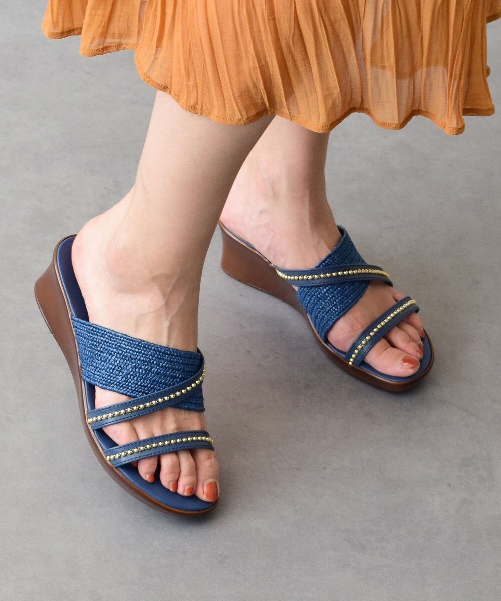 【インター ショシュール/INTER-CHAUSSURES】の【ITALIAN SHOEMAKERS】ボールチェーンストラップミュールサンダル 人気、トレンドファッション・服の通販 founy(ファニー) 　ファッション　Fashion　レディースファッション　Ladies' Fashion Online　おすすめ　Recommend　イタリア　Italy　インソール　Insole　クッション　Cushion　サンダル　Sandals　シューズ　Shoes　リラックス　Relax　人気　Popularity　夏　Summer　春　Spring　S/S・春夏　Ss・Spring/Summer　 other-1|ID: prp329100004548154 ipo3291000000032583625