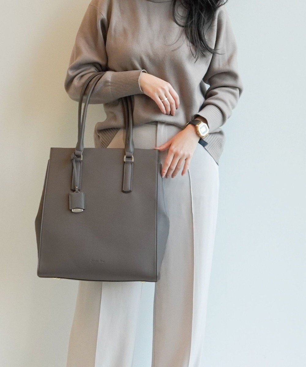 【エースバッグズアンドラゲッジ/ACE BAGS & LUGGAGE】の【PCケース付・A4収納】【雑誌掲載】Jewelna Rose OLバッグ エト トートバッグ 縦型 11932 ジュエルナローズ 通勤 インテリア・キッズ・メンズ・レディースファッション・服の通販 founy(ファニー) 　雑誌掲載アイテム　Magazine Items　ファッション雑誌　Fashion Magazines　ステディ　Steady.　ファッション　Fashion　レディースファッション　Ladies' Fashion Online　バッグ　Bag　アクセサリー　Accessories　4月号　April Issue　雑誌　Magazine　チェック　Check　チャーム　Charm　フラップ　Flap　ボックス　Box　ポケット　Pocket　マグネット　Magnet　リュック　Ruck Sack　ワーク　Work　おすすめ　Recommend　ビジネス 仕事 通勤　Business　チャコール|ID: prp329100004548418 ipo3291000000032603027
