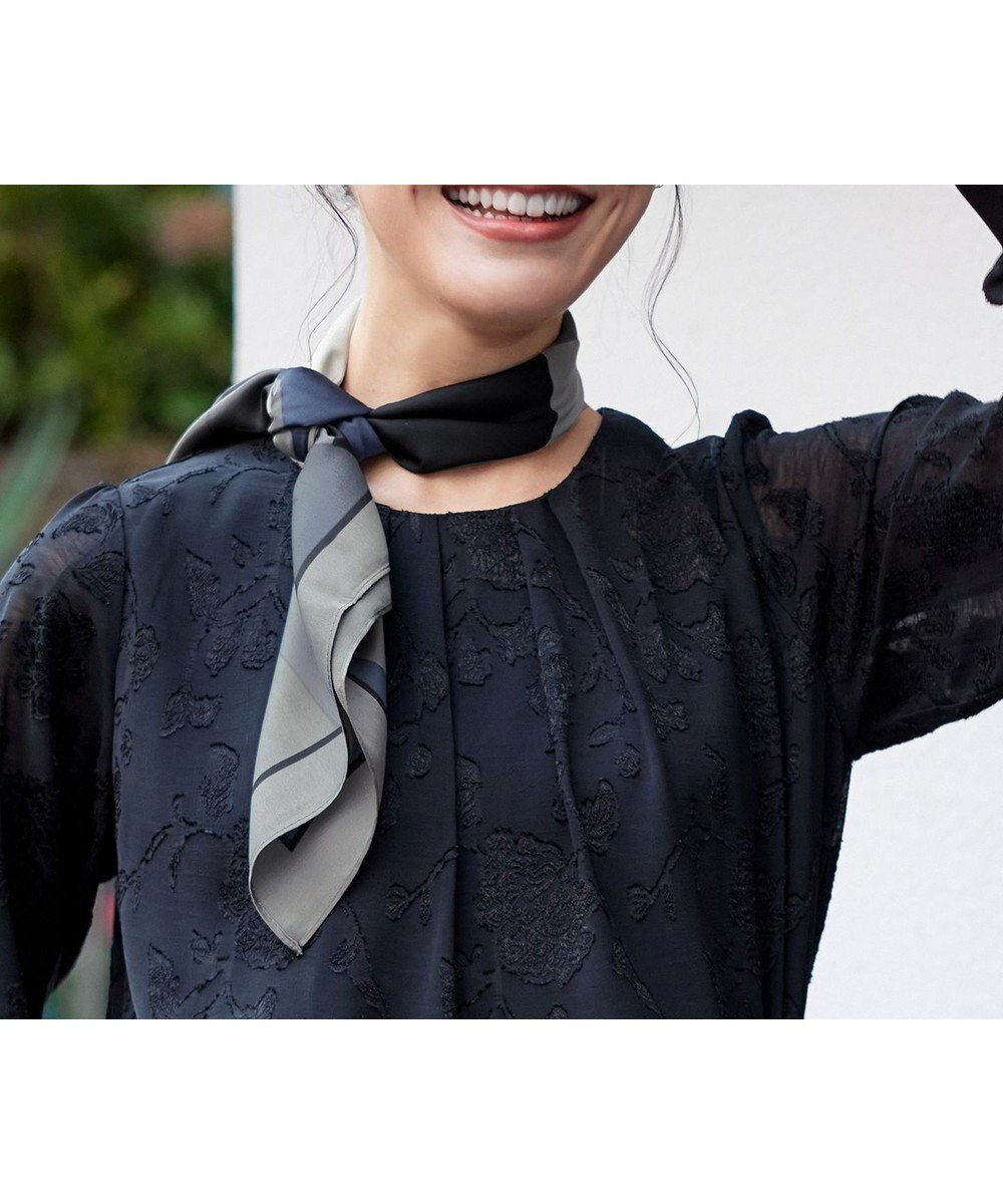 【ティアクラッセ/Tiaclasse】の【小倉優子さん着用・選べる柄タイプ】大判スカーフ インテリア・キッズ・メンズ・レディースファッション・服の通販 founy(ファニー) ファッション Fashion レディースファッション Fashion for Women アクセサリー Fashion Accessories エレガント 上品 Elegant オケージョン Occasion Wear カーディガン Cardigan, Knitwear サテン Satin, Glossy Fabric ショール Shawl, Wrap シルク Silk, 100% Silk シンプル Simple, Minimal スカーフ Scarf, Neckwear ストール Stole, Wrap チュニック Tunic, Long Top なめらか Smooth, Silky Texture フェミニン Feminine, Girly リボン Ribbon, Bow A/W・秋冬 Autumn/Winter S/S・春夏 SS, Spring/Summer, Warm Season 再入荷 Restock / Back in Stock 夏 Summer ギフト プレゼント Gift / Present 入学式 Entrance Ceremony 卒業式 Graduation Ceremony 新作・新入荷 New Arrivals / New In 結婚式 Wedding Bグレーブルー|ID: prp329100004548614 ipo3291000000033649807