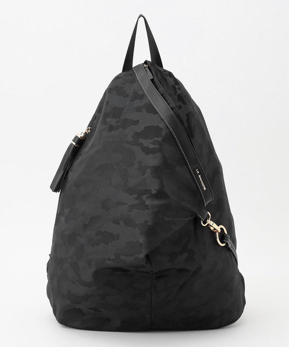 【ラ バガジェリー/LA BAGAGERIE】のカモフラジャカード はっ水スマートリュック インテリア・キッズ・メンズ・レディースファッション・服の通販 founy(ファニー) 　ファッション　Fashion　レディースファッション　Ladies' Fashion Online　バッグ　Bag　コンパクト　Compact　ジャカード　Jacquard　スマート　Smart　トライアングル　Triangle　フェミニン　Feminine　ポケット　Pocket　リュック　Ruck Sack　リラックス　Relax　旅行　Travel　ブラック|ID: prp329100004548905 ipo3291000000032659737