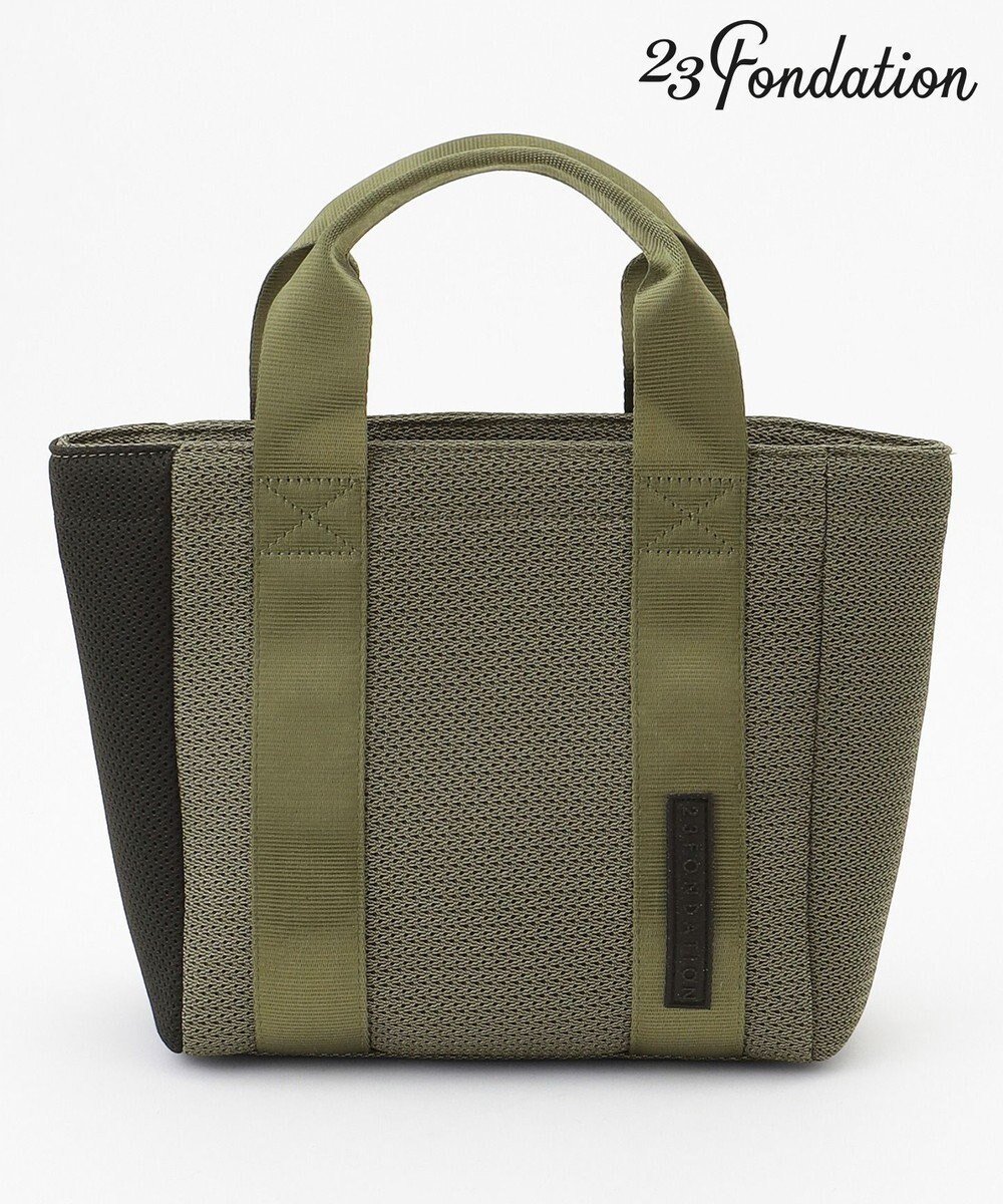 【23区 ゴルフ/NIJYUSANKU GOLF】の【23Fondation】バッグ インテリア・キッズ・メンズ・レディースファッション・服の通販 founy(ファニー) 　ファッション　Fashion　レディースファッション　Fashion for Women　バッグ　Bags　スポーツウェア　Functional & Stylish Sportswear　スポーツバッグ・ジム用ポーチ・バックパック　Gym Bag / Sports Backpack / Pouch for Training　フィットネス用品・トレーニングアクセサリー　Fitness Accessories / Sports Gear / Exercise Equipment　ゴルフ　Golf　シンプル　Simple, Minimal　スポーツ　Sports, Activewear　スポーティ　Sporty, Casual Athletic　ブロック　Block, Solid Block Pattern　メッシュ　Mesh, Net Fabric　カーキ系|ID: prp329100004548917 ipo3291000000034354925