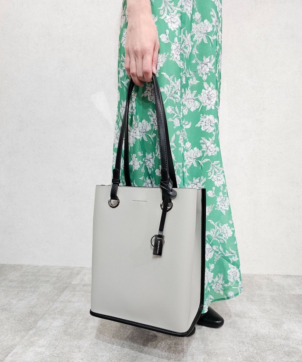 【スタイルコード/STYLE CODE】の【MERCURYDUO/マーキュリーデュオ】メタルアイレット 縦長トートバッグ 推し活ラージバッグ 縦長ショルダーバッグ インテリア・キッズ・メンズ・レディースファッション・服の通販 founy(ファニー) 　ファッション　Fashion　レディースファッション　Fashion for Women　バッグ　Bags　フェミニン　Feminine, Girly　フォーマル　Formal, Dressy　ポケット　Pocket, Pocket Detail　再入荷　Restock / Back in Stock　エレガント 上品　Elegant　オリーブ|ID: prp329100004548975 ipo3291000000034177972