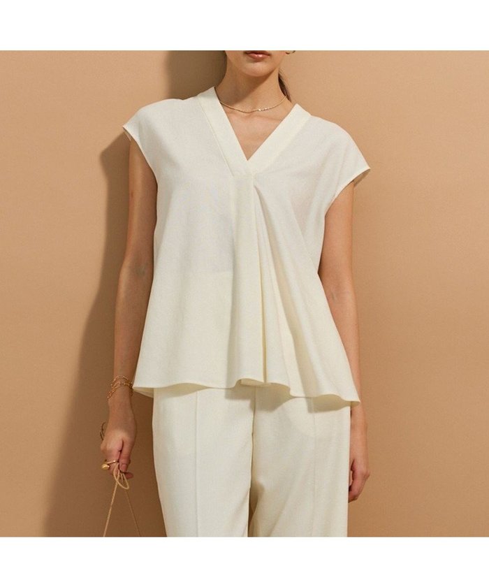 【ベイジ,/BEIGE,】のCAROLE / ペプラムブラウス インテリア・キッズ・メンズ・レディースファッション・服の通販 founy(ファニー) https://founy.com/ ファッション Fashion レディースファッション Fashion for Women トップス・カットソー Cut & Sew Tops シャツ・ブラウス・オフィスカジュアル Elegant Blouses & Button-Ups おすすめ Recommended / Our Picks ジャケット Jacket, Outerwear ストレッチ Stretch, Stretchy Fabric セットアップ Set-Up, Coordinated Outfit デニム Denim, Jeans Material ペプラム Peplum, Flared Hem ボトム Bottoms, Lower Wear リラックス Relax, Relaxed Fit 夏 Summer 春 Spring S/S・春夏 SS, Spring/Summer, Warm Season 洗える Machine Washable ビジネス 仕事 通勤 Business / Work / Commuting |ID: prp329100004549283 ipo3291000000034283126