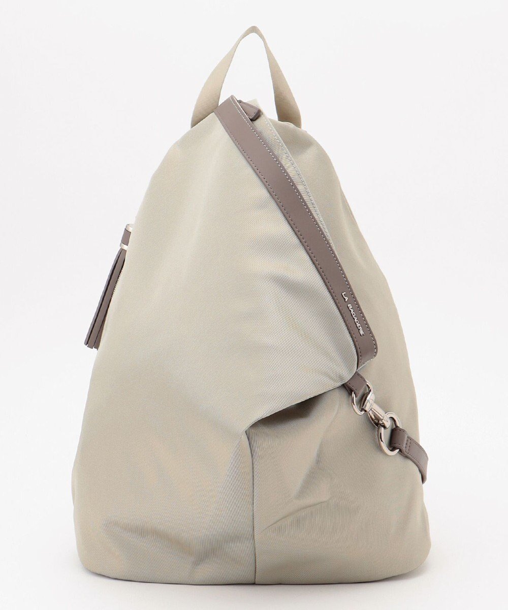 【ラ バガジェリー/LA BAGAGERIE】の【復刻リニューアル】口折れタッセル付きリュックサック Sサイズ インテリア・キッズ・メンズ・レディースファッション・服の通販 founy(ファニー) 　ファッション　Fashion　レディースファッション　Fashion for Women　バッグ　Bags　シンプル　Simple, Minimal　スマート　Smart, Elegant　タッセル　Tassel, Fringe　ポケット　Pocket, Pocket Detail　リュック　Backpack, Rucksack　シルバー|ID: prp329100004549324 ipo3291000000034316416