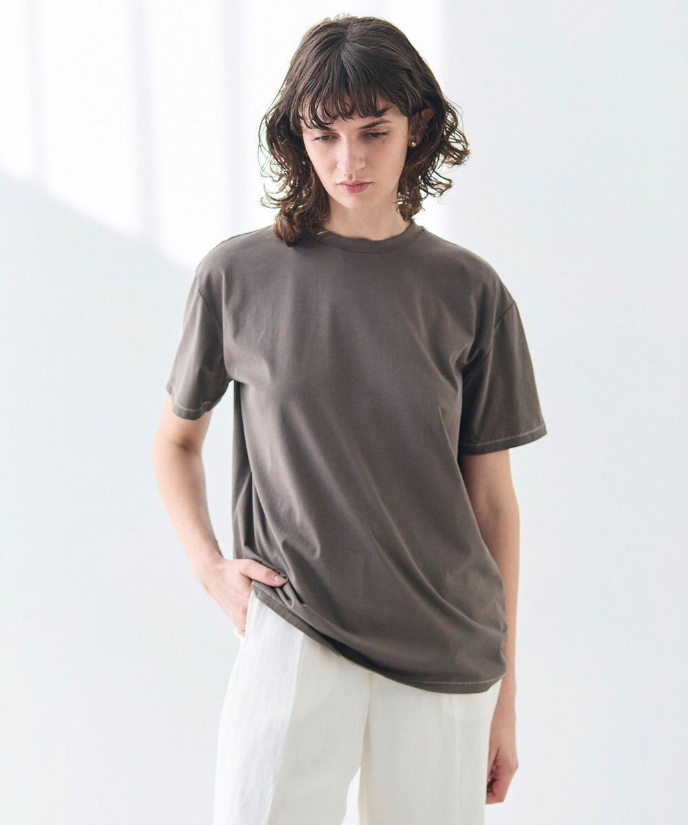 【ベイジ,/BEIGE,】の【洗える】VERONICA / カラーステッチ半袖クルーネックTシャツ インテリア・キッズ・メンズ・レディースファッション・服の通販 founy(ファニー) 　ファッション　Fashion　レディースファッション　Fashion for Women　トップス・カットソー　Cut & Sew Tops　シャツ・ブラウス・オフィスカジュアル　Elegant Blouses & Button-Ups　ロングTシャツ・Tシャツ　Longline T-Shirts & Tees　カットソー・ベーシックTシャツ　Cut-and-Sewn Tops / Stretch Tees & Basics　カットソー　Cut and Sewn Top　シルク　Silk, 100% Silk　シンプル　Simple, Minimal　ジャケット　Jacket, Outerwear　デニム　Denim, Jeans Material　トレンド　Trend, Trending Now　ベーシック　Basic, Essential　ビジネス 仕事 通勤　Business / Work / Commuting　半袖　Short Sleeve, Half Sleeve　夏　Summer　春　Spring　S/S・春夏　SS, Spring/Summer, Warm Season　洗える　Machine Washable　Slate|ID: prp329100004549330 ipo3291000000033355937
