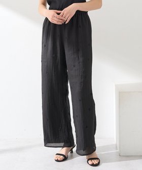 【アースミュージックアンドエコロジー/earth music&ecology】の3Dフラワーパンツ 人気、トレンドファッション・服の通販 founy(ファニー) ファッション Fashion レディースファッション Fashion for Women パンツ Pants & Trousers おすすめ Recommended / Our Picks エレガント 上品 Elegant シアー Sheer, See-Through フラワー Flower, Floral ポケット Pocket, Pocket Detail ワイド Wide, Wide Fit 夏 Summer 春 Spring S/S・春夏 SS, Spring/Summer, Warm Season |ID:prp329100004549536