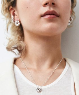 【シモエ/simoe】のConel Loop Necklace 人気、トレンドファッション・服の通販 founy(ファニー) ファッション Fashion レディースファッション Ladies' Fashion Online ジュエリー Jewelry ネックレス Necklaces アクセサリー Accessories イヤーカフ Ear Cuff シルバー Silver ジュエリー Jewelry チェーン Chain ネックレス Necklace フォルム Form |ID:prp329100004549677