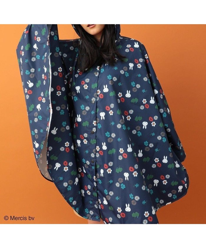 【グリーンパークス/Green Parks】のmiffy/レインポンチョ インテリア・キッズ・メンズ・レディースファッション・服の通販 founy(ファニー) https://founy.com/ ファッション Fashion レディースファッション Ladies' Fashion Online アウター Coat Outerwear コート Coats ポンチョ Ponchos おすすめ Recommend フロント Front ポケット Pocket ポンチョ Poncho リュック Ruck Sack |ID: prp329100004549739 ipo3291000000032583905