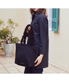 【メゾンドフルール/Maison de FLEUR】の撥水加工フリルハンドルバッグ Black|ID: prp329100004549745 ipo3291000000033032207