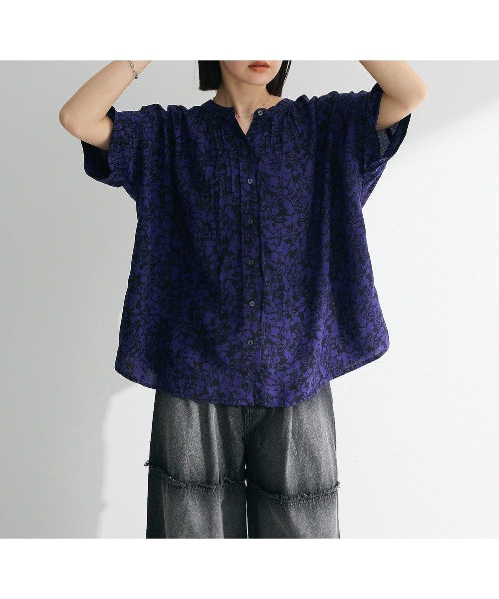 【グリーンパークス/Green Parks】のI アソート柄さらっとレーヨンブラウス インテリア・キッズ・メンズ・レディースファッション・服の通販 founy(ファニー) 　ファッション　Fashion　レディースファッション　Fashion for Women　トップス・カットソー　Cut & Sew Tops　シャツ・ブラウス・オフィスカジュアル　Elegant Blouses & Button-Ups　おすすめ　Recommended / Our Picks　シャーリング　Shirring, Ruched　ストライプ　Stripe, Striped Pattern　チェック　Check, Plaid, Tartan　プリント　Print, Printed Pattern　ポケット　Pocket, Pocket Detail　モチーフ　Motif, Design Theme　半袖　Short Sleeve, Half Sleeve　夏　Summer　春　Spring　S/S・春夏　SS, Spring/Summer, Warm Season　Flower Black|ID: prp329100004549805 ipo3291000000032329179