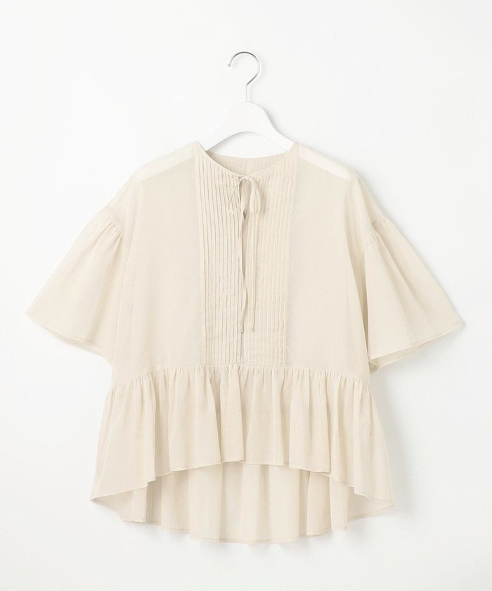 【23区/NIJYUSANKU】の【GOLD LABEL】コットンオーガンジー ピンタックリボン ペプラムブラウス インテリア・キッズ・メンズ・レディースファッション・服の通販 founy(ファニー) https://founy.com/ ファッション Fashion レディースファッション Fashion for Women トップス・カットソー Cut & Sew Tops シャツ・ブラウス・オフィスカジュアル Elegant Blouses & Button-Ups オーガンジー Organza Fabric 春 Spring 秋 Autumn シンプル Simple, Minimal スリット Slit, Slit Detail フォルム Silhouette, Form フロント Front, Front Design ペプラム Peplum, Flared Hem 半袖 Short Sleeve, Half Sleeve リボン Ribbon, Bow レギュラー Regular, Standard Fit S/S・春夏 SS, Spring/Summer, Warm Season 夏 Summer エレガント 上品 Elegant 2025年 2025 2025春夏・S/S Spring/Summer 2025 SS25 |ID: prp329100004549829 ipo3291000000033536030