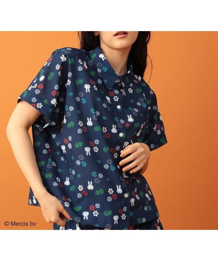 【グリーンパークス/Green Parks】のmiffy/総柄プリントシャツ インテリア・キッズ・メンズ・レディースファッション・服の通販 founy(ファニー) https://founy.com/ ファッション Fashion レディースファッション Fashion for Women トップス・カットソー Cut & Sew Tops シャツ・ブラウス・オフィスカジュアル Elegant Blouses & Button-Ups おすすめ Recommended / Our Picks アウトドア Outdoor Clothing サマー Summer, Summer Style プリント Print, Printed Pattern ポケット Pocket, Pocket Detail 今季 This Season, Current Season 夏 Summer 春 Spring S/S・春夏 SS, Spring/Summer, Warm Season |ID: prp329100004549882 ipo3291000000032583881