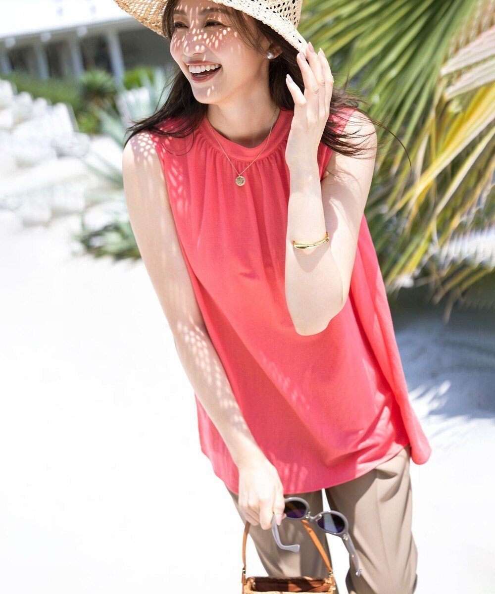 【組曲/KUMIKYOKU】の【速乾】ドライタッチ スリーブレス トップス インテリア・キッズ・メンズ・レディースファッション・服の通販 founy(ファニー) ファッション Fashion レディースファッション Fashion for Women トップス・カットソー Cut & Sew Tops シャツ・ブラウス・オフィスカジュアル Elegant Blouses & Button-Ups ロングTシャツ・Tシャツ Longline T-Shirts & Tees カットソー・ベーシックTシャツ Cut-and-Sewn Tops / Stretch Tees & Basics カットソー Cut and Sewn Top スタンド Stand Collar, Upright Stand スリーブ Sleeve, Long Sleeve / Short Sleeve ドレープ Drape, Draping Fabric フラワー Flower, Floral フレア Flare, Flared ヨーク Yoke, Yoke Design エレガント 上品 Elegant 夏 Summer 春 Spring S/S・春夏 SS, Spring/Summer, Warm Season フラミンゴ系|ID: prp329100004550017 ipo3291000000034628766