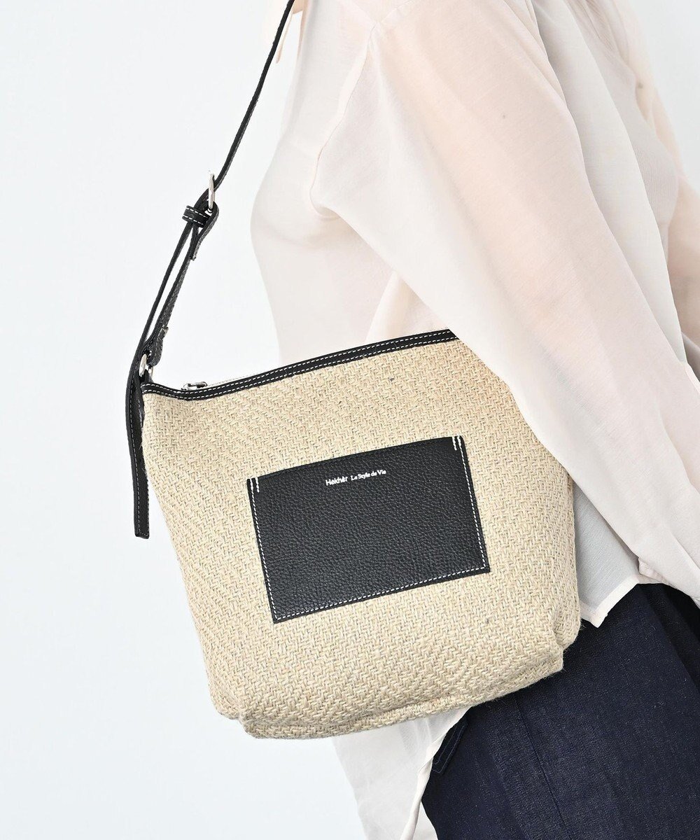 【エクエル ル スティル デヴィ/Hekher Le Style de Vie】の【日本製 / 3WAY】ジュート×牛革 ショルダーバッグmedium インテリア・キッズ・メンズ・レディースファッション・服の通販 founy(ファニー) 　ファッション　Fashion　レディースファッション　Ladies' Fashion Online　コンパクト　Compact　サマー　Summer　ショルダー　Shoulder　ジュート　Jute　財布　Wallet　ハンド　Hand　ハンドバッグ　Handbag　フィット　Fit　フォルム　Form　ポケット　Pocket　リゾート　Resort　おすすめ　Recommend　日本製　Made In Japan　夏　Summer　エレガント 上品　Elegant　ブラック|ID: prp329100004550485 ipo3291000000032159940