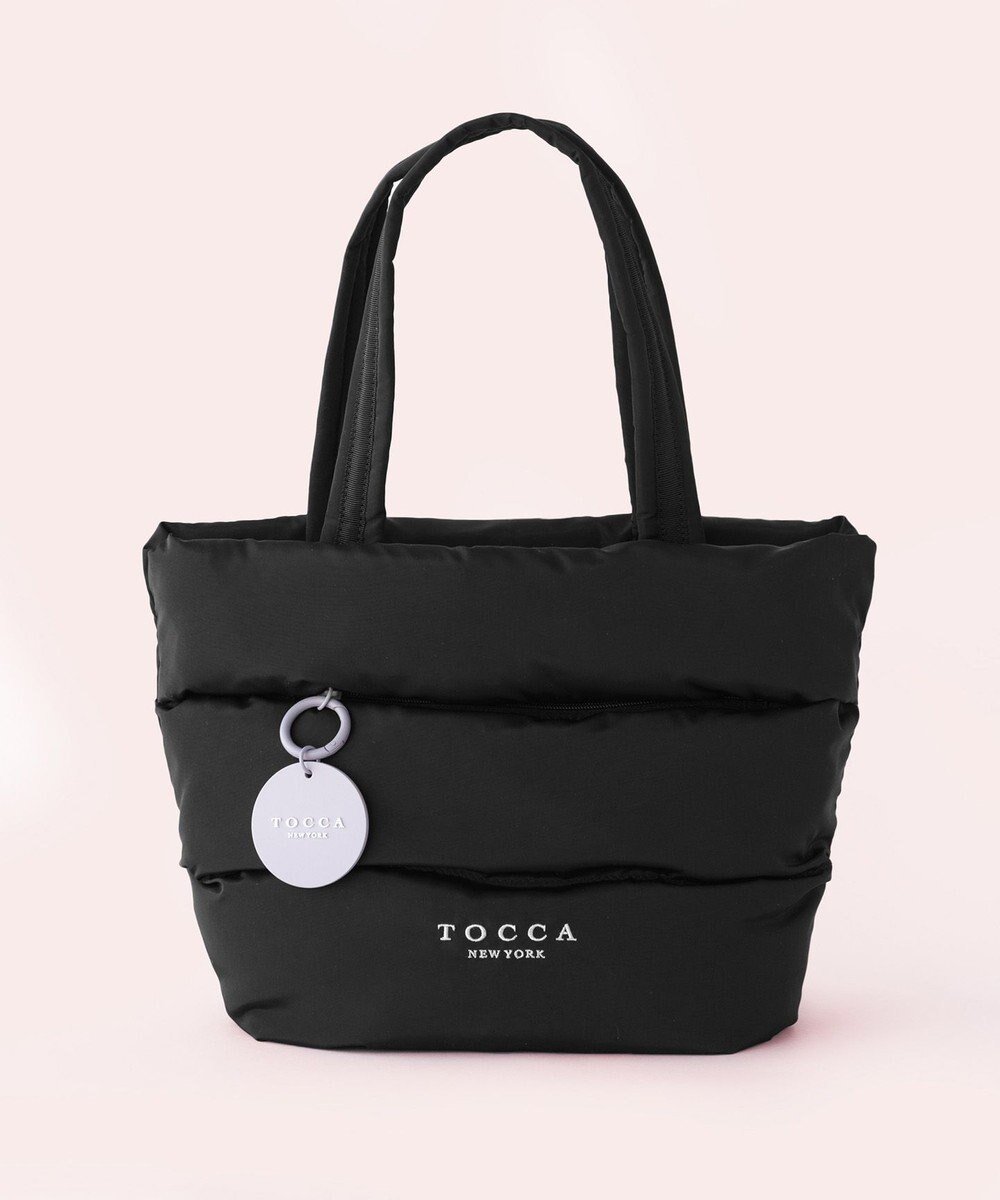 【トッカ/TOCCA】の【撥水】T-ARIA QUILTTOTE トートバッグ 人気、トレンドファッション・服の通販 founy(ファニー) 　ファッション　Fashion　レディースファッション　Fashion for Women　バッグ　Bags　冬　Winter / This Winter　キルト　Quilt, Quilted Fabric　シリコン　Silicone, Silicone Material　シンプル　Simple, Minimal　ジップ　Zip, Zipper　チャーム　Charm, Pendant　バランス　Balance, Style Balance　フェミニン　Feminine, Girly　フォルム　Silhouette, Form　フロント　Front, Front Design　ボーダー　Border, Stripe　ポケット　Pocket, Pocket Detail　A/W・秋冬　Autumn/Winter　財布　Wallet, Purse　 other-1|ID: prp329100004551949 ipo3291000000032171308