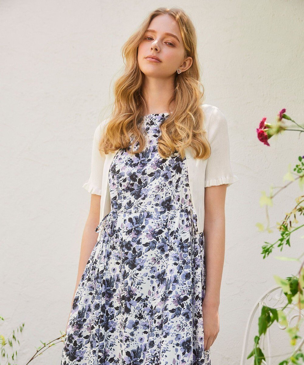【トッカ/TOCCA】の【洗える】HALF SLEEVE AJISAI 半袖カーディガン 人気、トレンドファッション・服の通販 founy(ファニー) 　ファッション　Fashion　レディースファッション　Fashion for Women　トップス・カットソー　Cut & Sew Tops　カーディガン・羽織り　Layered Style Cardigans　カーディガン　Cardigan, Knitwear　スリーブ　Sleeve, Long Sleeve / Short Sleeve　ハーフ　Half, Half-Length　半袖　Short Sleeve, Half Sleeve　夏　Summer　春　Spring　S/S・春夏　SS, Spring/Summer, Warm Season　洗える　Machine Washable　雑誌　Magazine, Fashion Magazine　 other-1|ID: prp329100004551961 ipo3291000000032284524